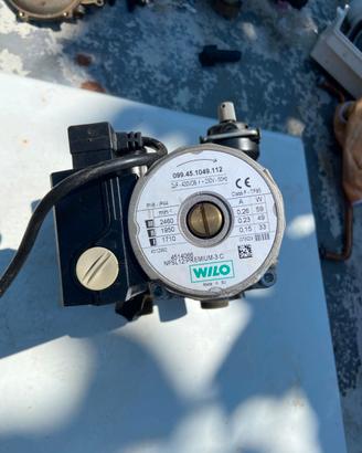 Pompa circolatore per caldaia ariston T2-23Mi