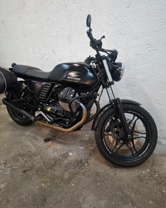 Moto guzzi v7