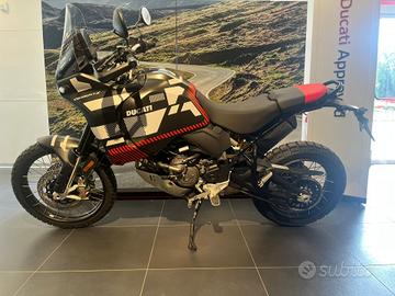 Ducati Desert X Black Nuova Aziendale Km 0 2025