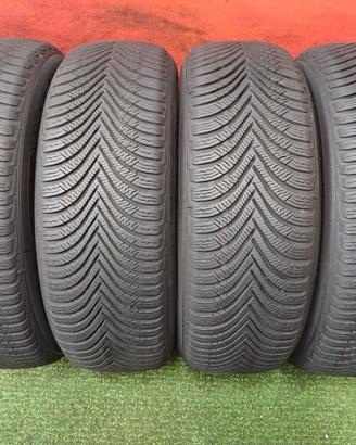 215 65 17 Gomme Invern 2019 95% Michelin 215 65R17
