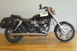 TRIUMPH Speedmaster 865
