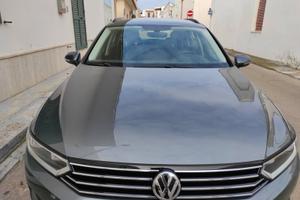 VOLKSWAGEN Passat 8ª serie - 2017