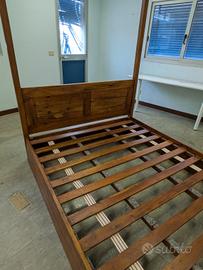 letto matrimoniale a baldacchino