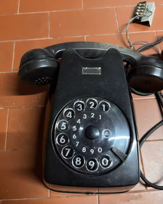 Telefono Siemens a disco da parete