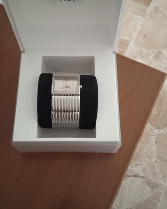 due Orologi dolce gabbana e moschino 