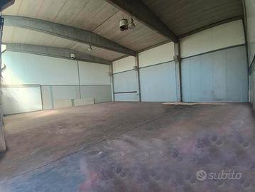 Rif.1070| capannone calendasco