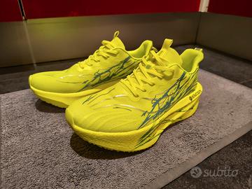 scarpe running carbonio mai indossate 44