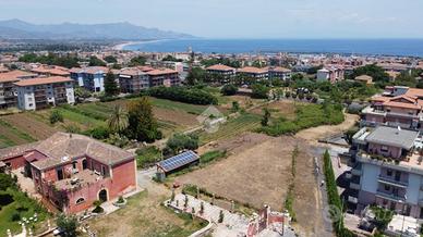 TER. RESIDENZIALE A RIPOSTO
