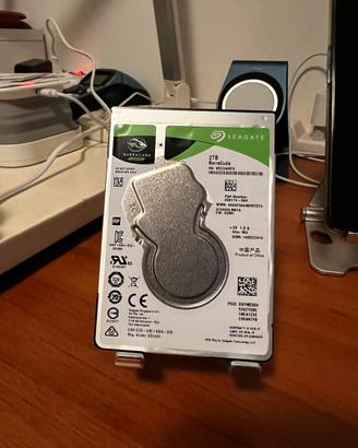 Seagate ST2000LM015 HDD da 2 TB, SATA III - NUOVO