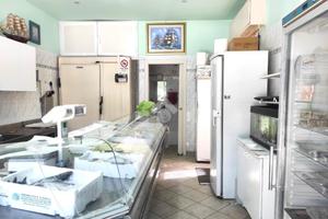 NEGOZIO A SANTARCANGELO DI ROMAGNA