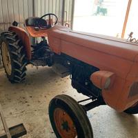 trattore fiat 250