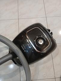 Aspirapolvere Bosh serie4