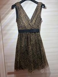 Abito mini animalier a portafoglio