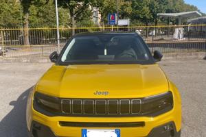 Jeep Avenger Summit Benzina