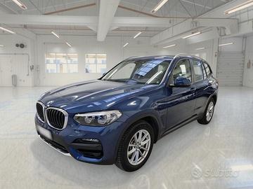 BMW X3 xDrive 30e Business Advantage Autom.