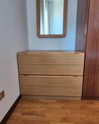 Cassettiera camera da letto con specchio