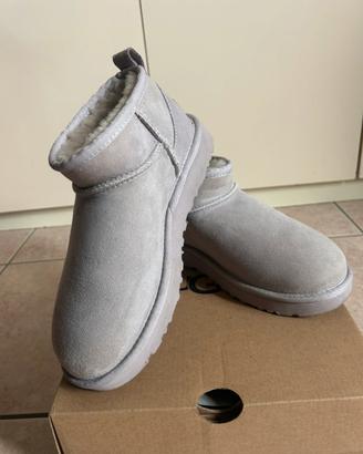 Ugg ultra mini