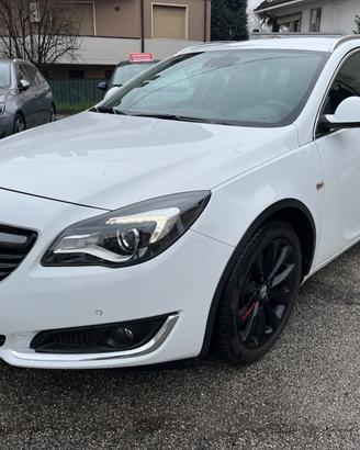 Opel Insignia 2.0 CDTI 170CV Start&Stop Sports Tou