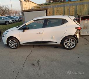 RENAULT CLIO 2018