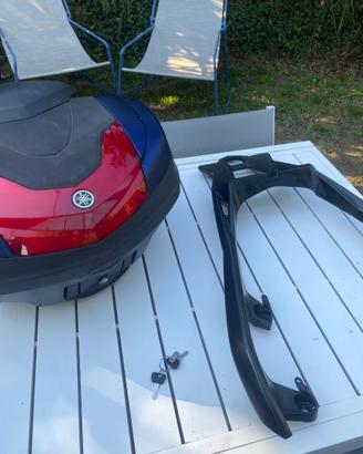 Bauletto Yamaha 50L + Schienale e portabauletto