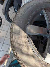 Gomme e cerchi 225-65-r17