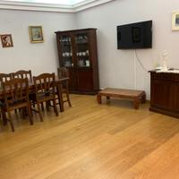 Soggiorno completo di divano