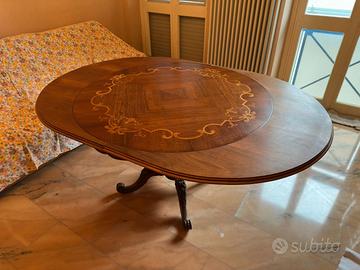 tavolo tondo barocco piemontese noce diam. 120 cm