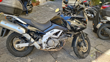 Suzuki vstrom v-strom v strom 650