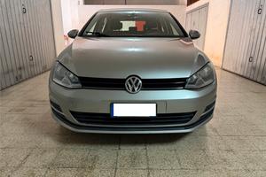 Volkswagen Golf VII 1.6 TDI Confortline BlueMotion
