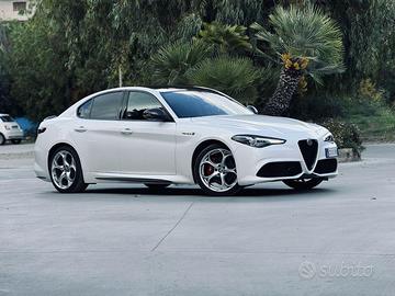 Alfa Romeo GIULIA Veloce TI 2.2 AT8 210cv Q4