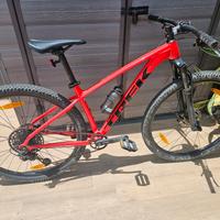 Trek X-Caliber 8 