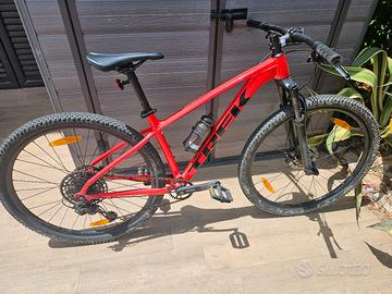 Trek X-Caliber 8 
