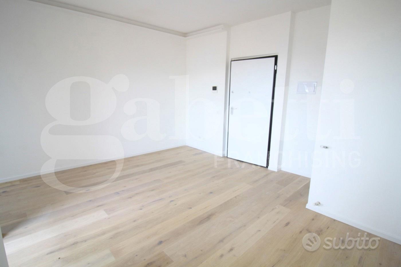 Apartment in Milano, Selinunte, Municipio 7 - Altro