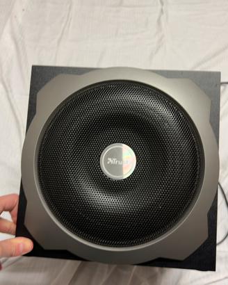 Subwoofer Trust Tytan 2.1 praticamente nuovo!