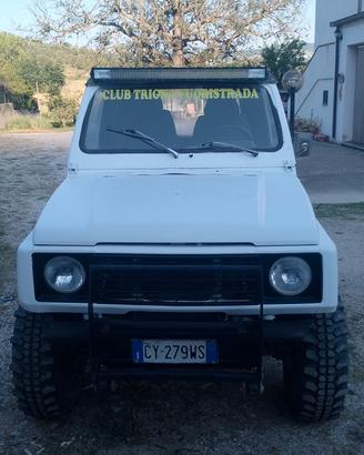 Suzuki samurai 