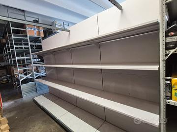 Scaffale