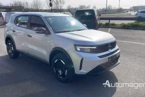 Opel Frontera 1.2 Hybrid 110cv DCT EDITION KM ZERO