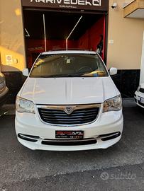 Lancia Voyager 2.8 Turbodiesel Platinum 177 CV