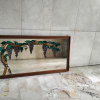 Specchio con decorazioni liberty