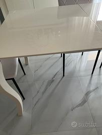TAVOLO SALA