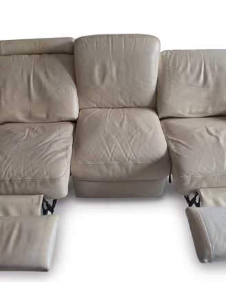 Divano Doimo in pelle tre posti due recliner