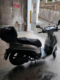 Kymco People 200