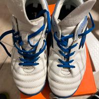 Scarpe calcetto bambino numero 32