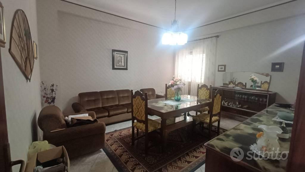 Appartamento di 63 m² con 2 locali a Giarre - Altro