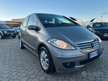 Mercedes-benz A 180 CDI Avantgarde Edition 10