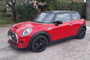 mini cooper elettrica
