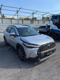 Toyota Corolla Cross 1.8 Hybrid 140CV SINISTRATA