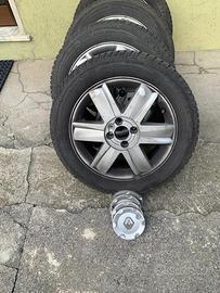 Gomme invernali R16 con cerchi