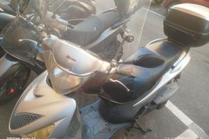 Suzuki SIXTEEN 150 - Anno 2009