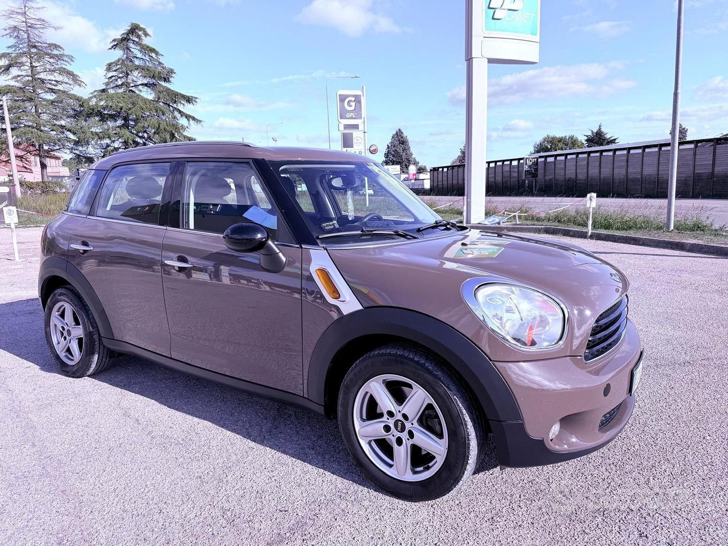 Mini Mini Countrym.(R60)